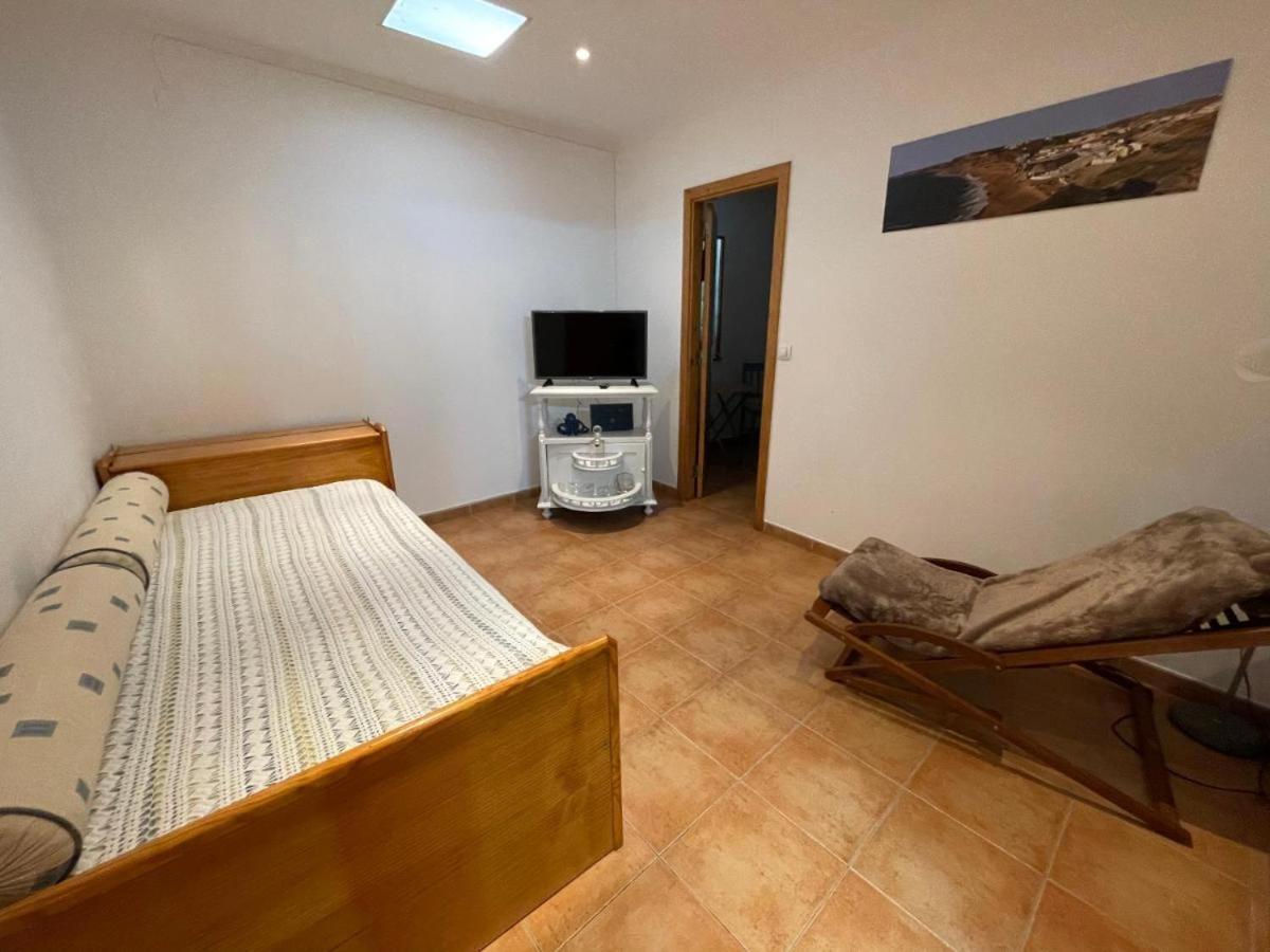 Casa Do Vicente, Localizada A 1.7Km Da Praia. Ribamar  ภายนอก รูปภาพ
